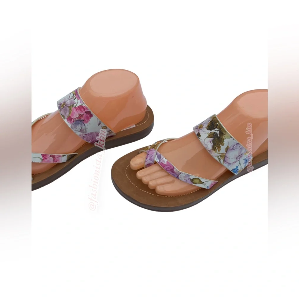 Madden Girl Womens floral Sandals - Picture 4 of 9